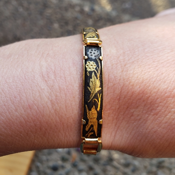 Handpainted Spanish Damascene Vintage Bracelet - Picture 11 of 13